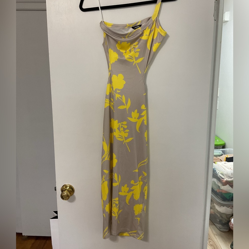 SHEIN Gray and Yellow Floral One Shoulder Dress